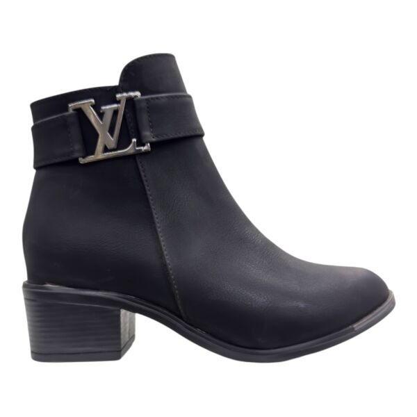 Siyah Metal Detaylı Kadın Bilek Botu Orta Topuk Oval Burun