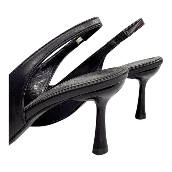 Siyah Deri Görünümlü Slingback Stiletto - Altın Metal Çiçek Detaylı