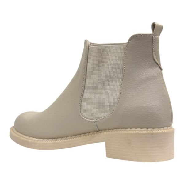 Krem Lastik Yan Panelli Kadın Bilek Botu Orta Topuk Oval Burun