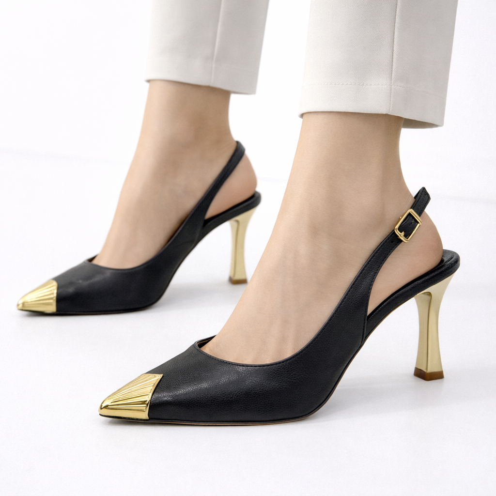 Siyah Altın Uçlu Slingback Stiletto - Metal Detaylı İnce Topuk