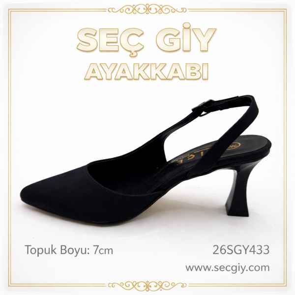 Siyah Sivri Burun 7 cm Topuklu Kadın Ayakkabı.