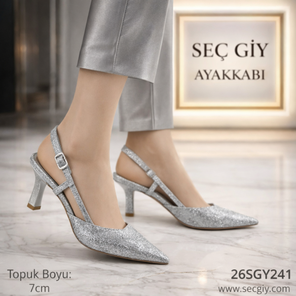 Gümüş Simli Çapraz Bantlı Slingback Kadın Topuklu Ayakkabı 7 cm