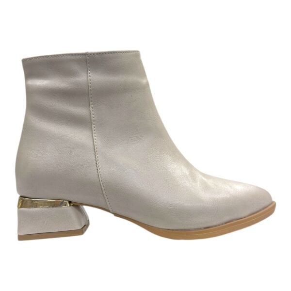 Krem Metal Topuk Detaylı Kadın Bilek Botu Blok Topuk Oval Burun