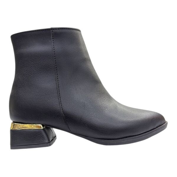 Siyah Metal Topuk Detaylı Kadın Bilek Botu Blok Topuk Oval Burun