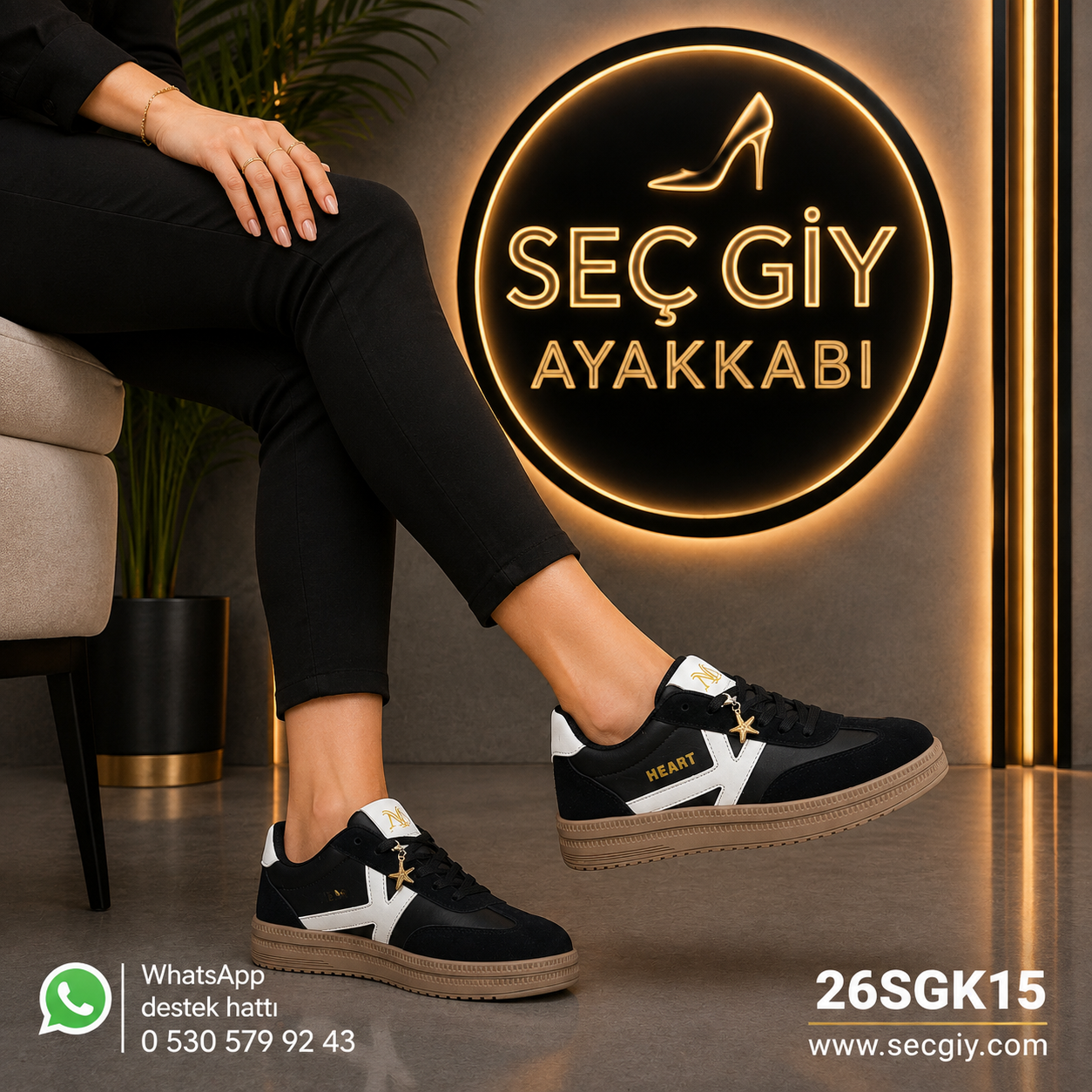 Siyah Beyaz Yıldız Aksesuarlı Kadın Spor Ayakkabı – Günlük Sneake