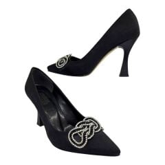 Taş Tokalı Saten  Siyah Topuklu Ayakkabı
