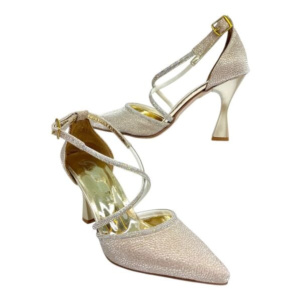 Gold Taş detaylı İnce Topuklu Ayakkabı