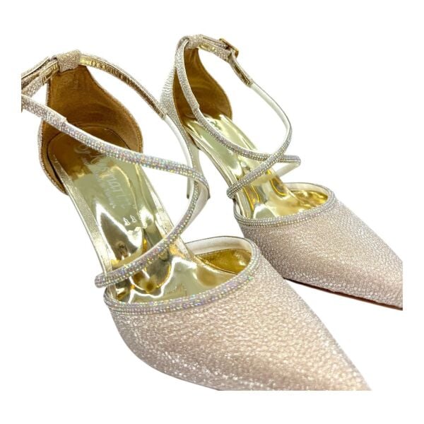 Gold Taş detaylı İnce Topuklu Ayakkabı