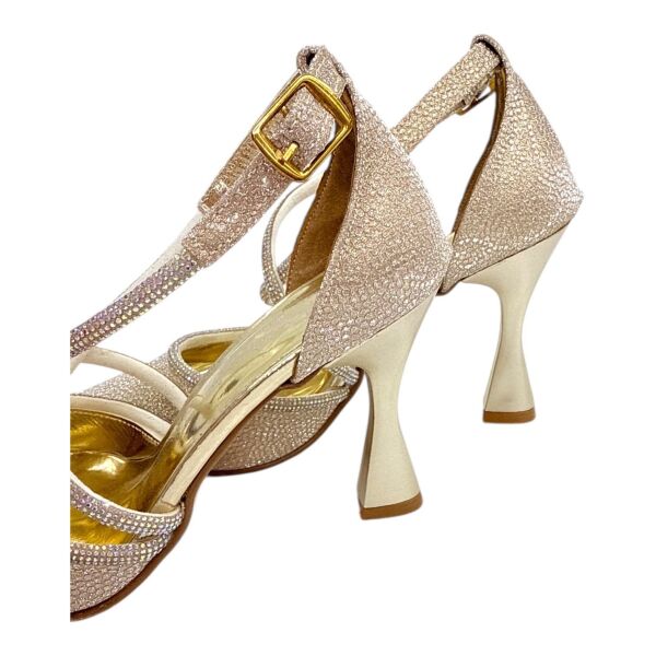 Gold Taş detaylı İnce Topuklu Ayakkabı