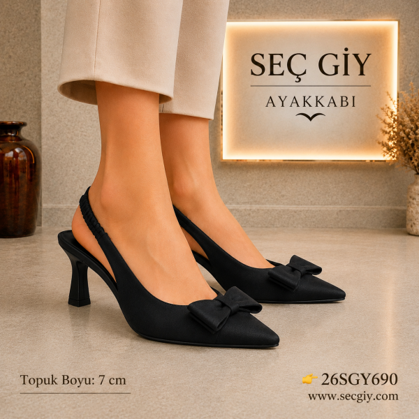 Siyah  Fiyonk Detaylı Zarra Kumaş Kadın Topuklu Ayakkabı 7CM