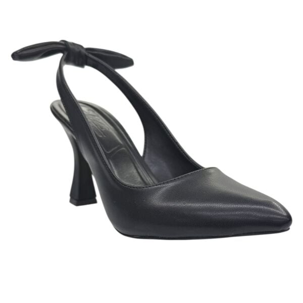 Fiyonk Detaylı Siyah Topuklu Ayakkabı