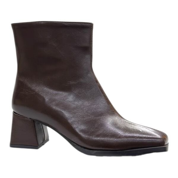 Kahverengi Blok Topuklu Bilek Boy Bot, Sivri Burun Şık Tasarım