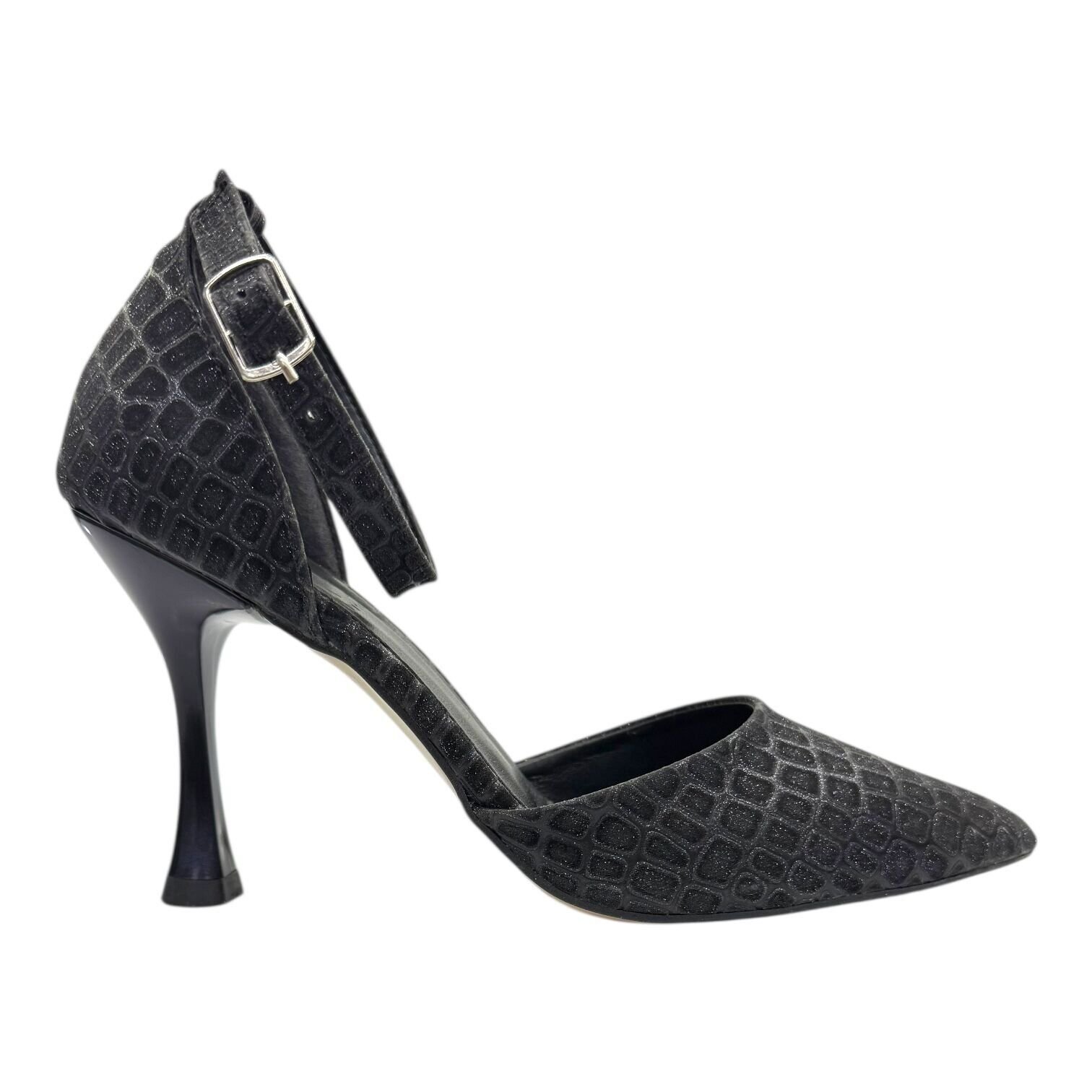 Siyah Desenli İnce Topuklu Modern Şık