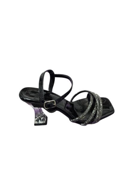 Siyah Taş Detaylı Şeffaf Topuklu Kadın Sandalet – 7 cm