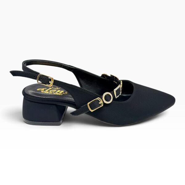Siyah Taş Aksesuarlı Sivri Burun Kadın Babet – 3 cm Topuklu Slingback Ayakkabı