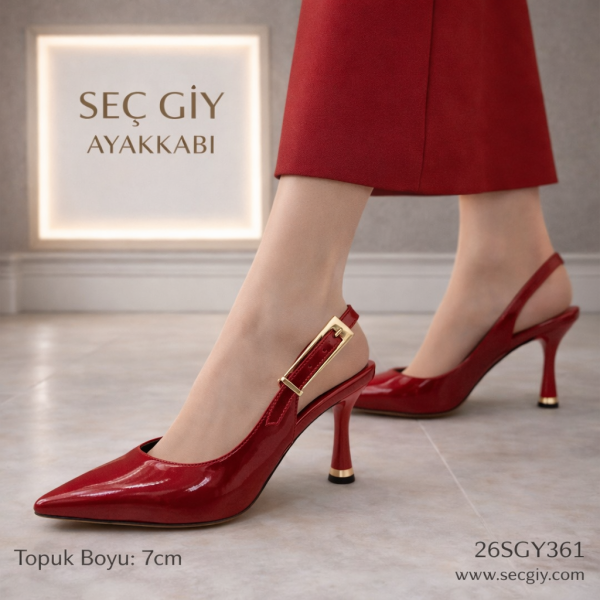 Kırmızı Rugan 7 cm İnce Topuklu Slingback Kadın Ayakkabı – Gold Tokalı Sivri Burun