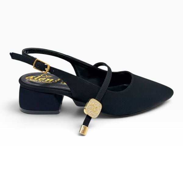 Siyah Taş Aksesuarlı Sivri Burun Kadın Babet – 3 cm Topuklu Slingback Ayakkabı