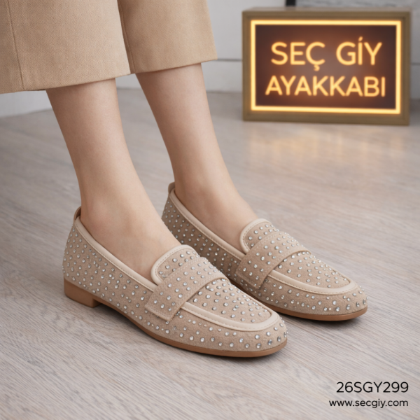Bej Taşlı Kadın Loafer Ayakkabı – Günlük Şık Düz Taban Babet Modeli