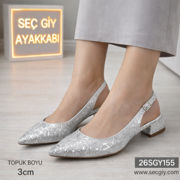 Gümüş Arkası Açık Bayan Ayakkabı – 3 cm Topuklu Sivri Burun Şık Model