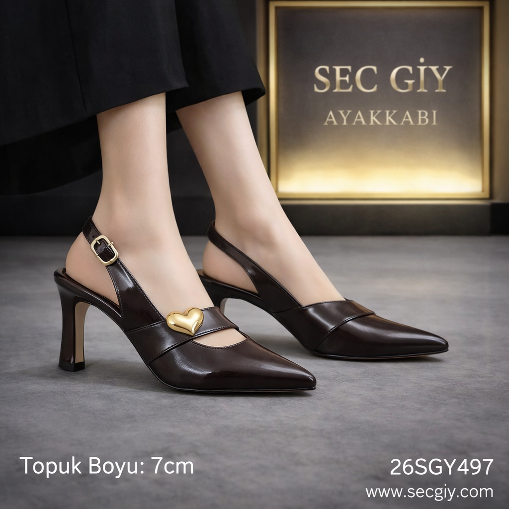 Koyu Kahverengi Parlak Kalp Aksesuarlı 7 cm İnce Topuklu Kadın Slingback Ayakkabı – Şık ve Zarif Model