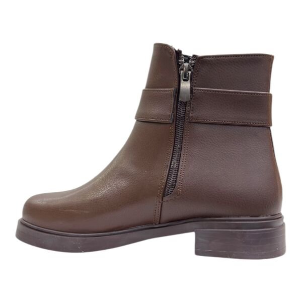 Kahverengi Gümüş Tokalı Alçak Topuklu Bilek Boy Bot, Yuvarlak Burun