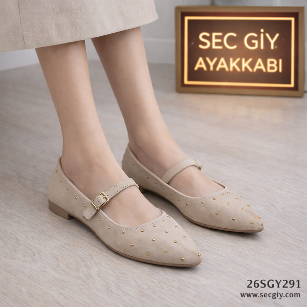 Bej Süet Görünümlü Gold Taş Detaylı Bantlı Kadın Babet – Mary Jane Model