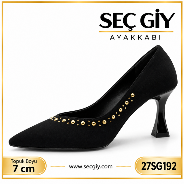 Kadın Siyah Gold Taş Detaylı Sivri Burun Topuklu Ayakkabı – 7 cm Topuk