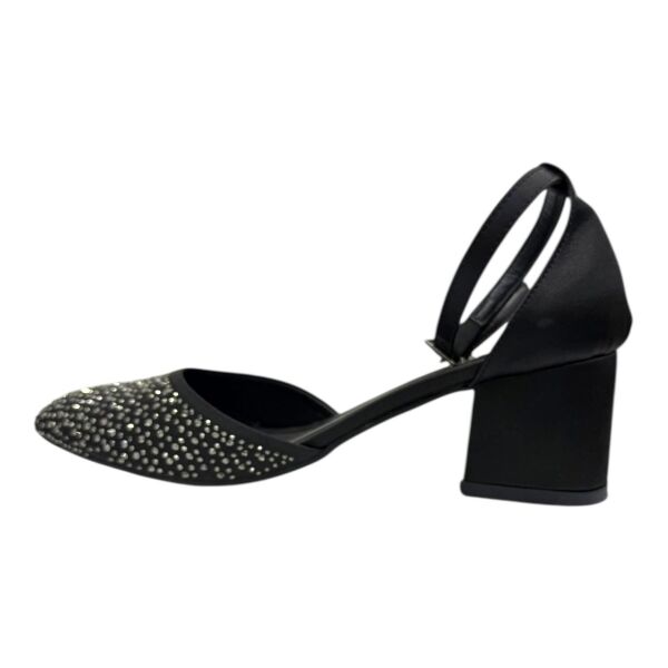 Siyah Taşlı  Sivri Burun Topuklu Zarif Kristal Detay