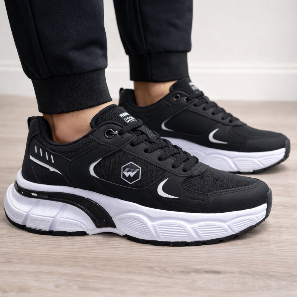 Kalın taban, siyah-beyaz Spor ayakkabı
