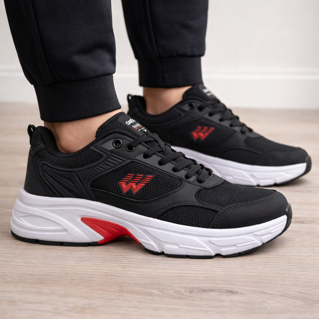 siyah üst + beyaz taban + kırmızı vurgu Spor ayakkabı