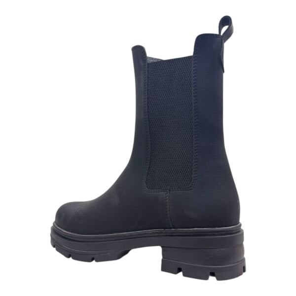 Siyah Lastikli Chelsea Kadın Bot – Kalın Taban, Dişli Kauçuk, Günlük & Trend