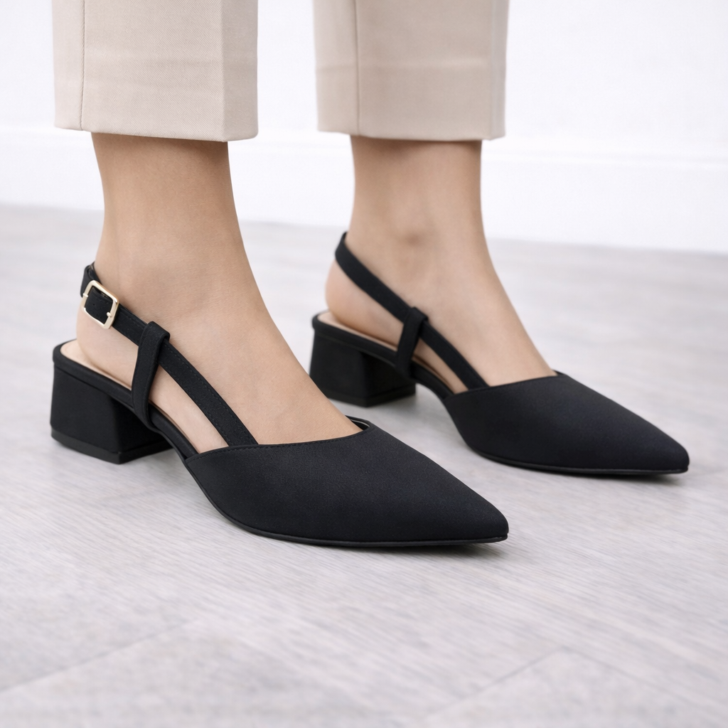 İnce Bant Detaylı Topuklu Babet – Siyah
