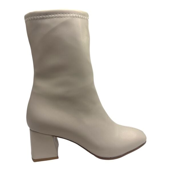 Krem Renkli Düz Bot