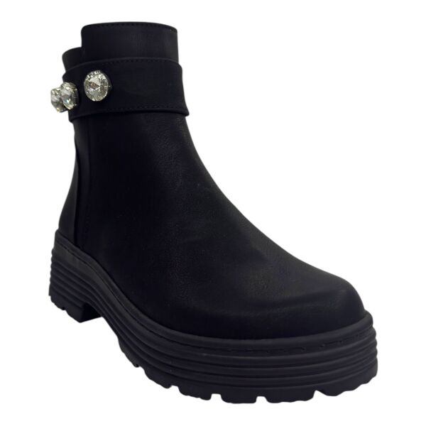 Siyah Taş Detaylı Kalın Taban Kadın Bot