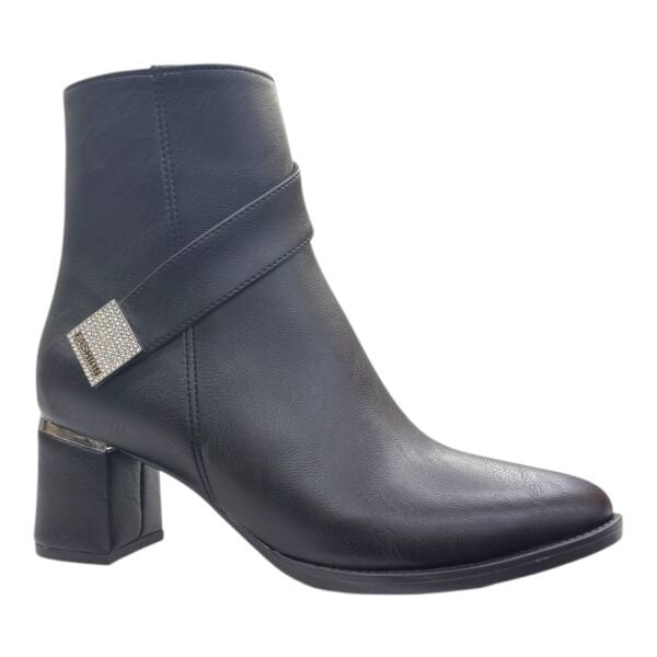 Siyah Fashion Aksesuarlı Topuklu Kadın Bot | Şık & Modern Kışlık Bot