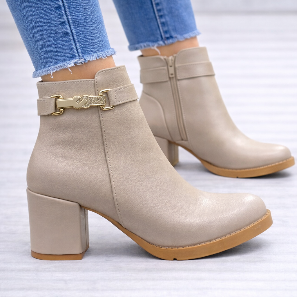 Bej Renk Tokalı Kalın Topuk Kadın Bot