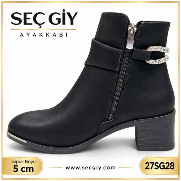 Siyah Aksesuarlı Kadın Topuklu Bot – 5 cm Topuk