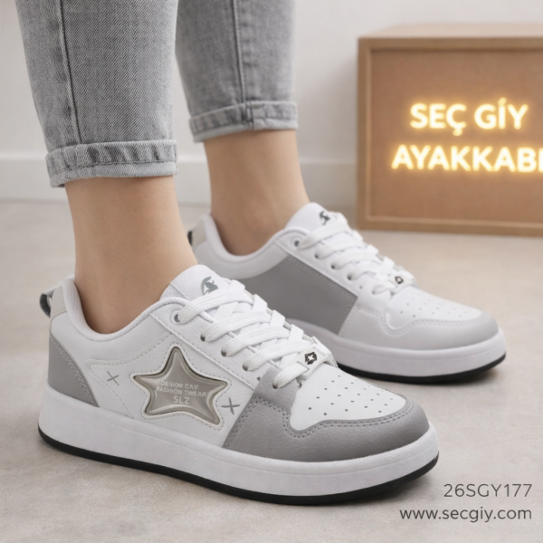 Beyaz Gri Yıldız Detaylı Bayan Spor Ayakkabı – Günlük Konforlu Sneaker