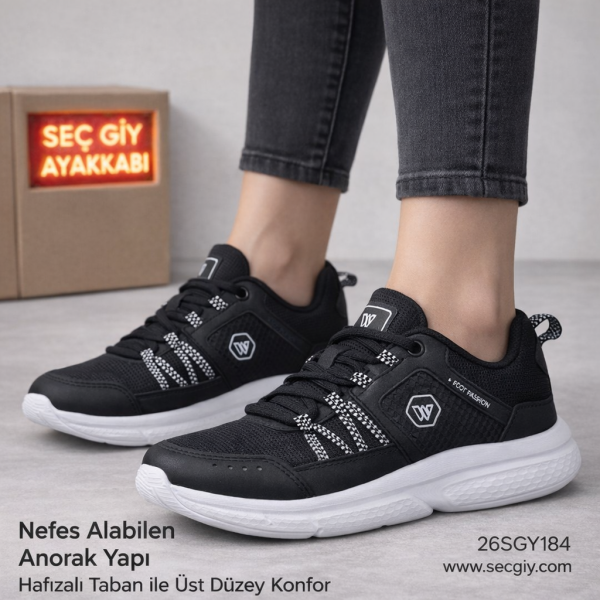 Siyah Nefes Alabilen Bayan Spor Ayakkabı – Anorak Yapı & Hafızalı Taban Konforu