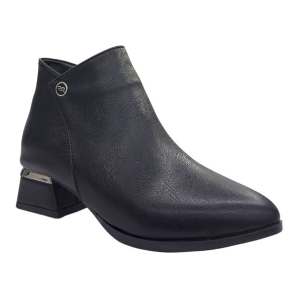 Siyah Metal Detaylı Geometrik Topuk Kadın Bot