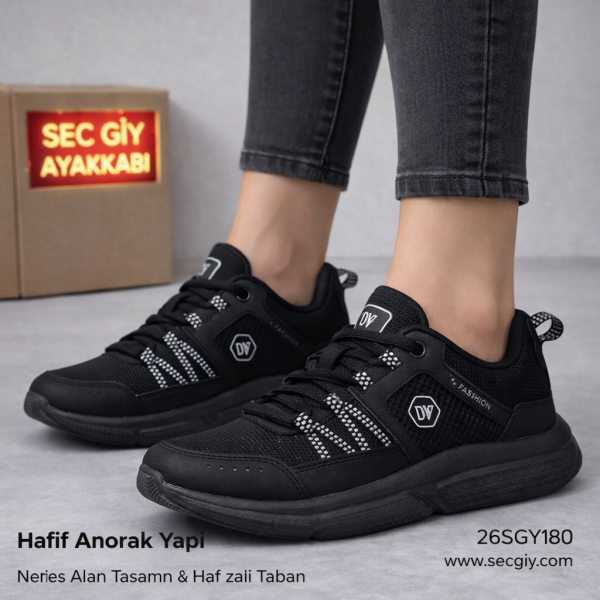 Siyah Anorak Spor Ayakkabı – Nefes Alan Hafif Yapı & Hafızalı Taban