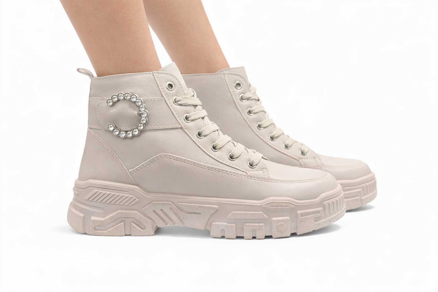 Beyaz Taş Tokalı Bej Kalın Taban Kadın Spor Bot
