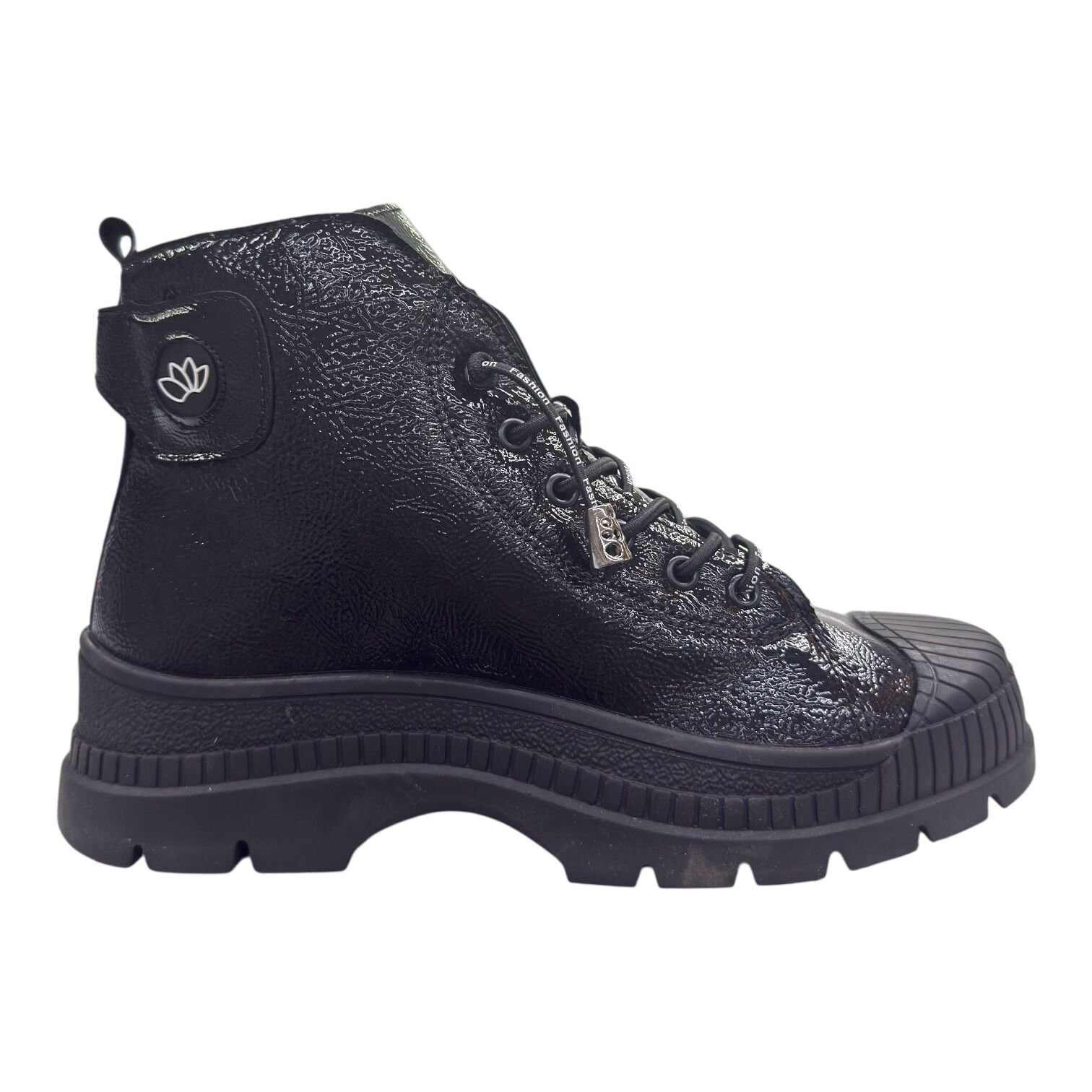 Siyah Rugan Görünümlü Kalın Taban Kadın Bot