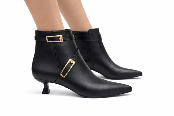 Siyah Çift Tokalı İnce Topuk Kadın Bot