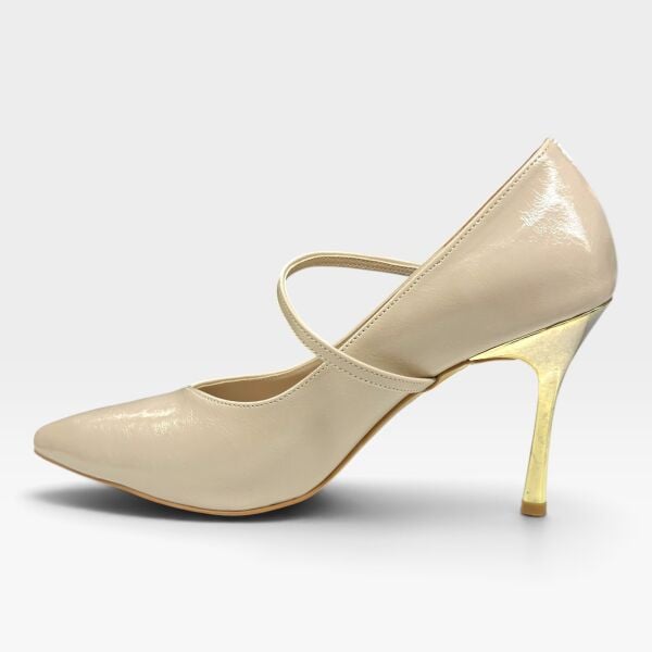 Kadın Krem Stiletto – 8 CM İnce Topuklu Taş Tokalı Şık Ayakkabı