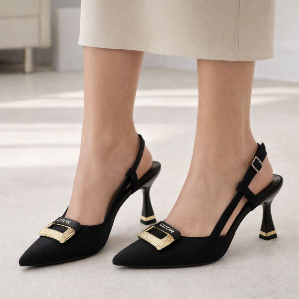 Siyah Tokalı İnce Topuklu Kadın Ayakkabı - Şık Gece Modeli