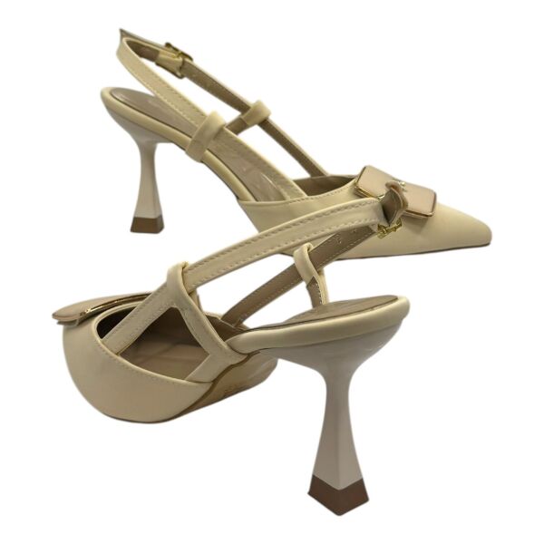 Bej Tokalı Taş Detaylı İnce Topuklu Kadın Ayakkabı - Zarif ve Şık