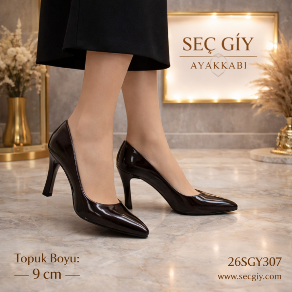 Acı Kahve Rugan Sivri Burun 9 cm Topuklu Kadın Stiletto