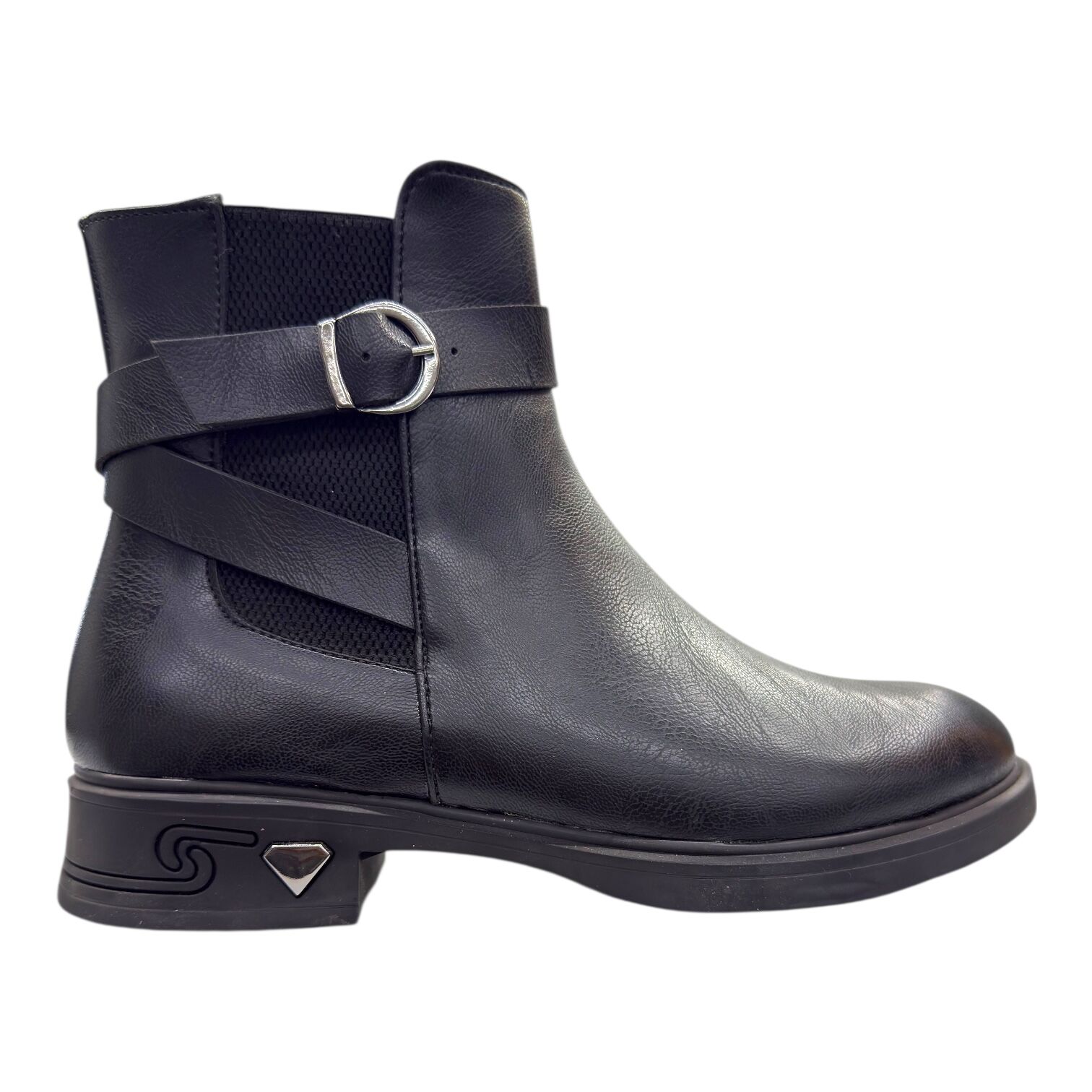 Siyah Tokalı Düz Topuklu Kadın Bot