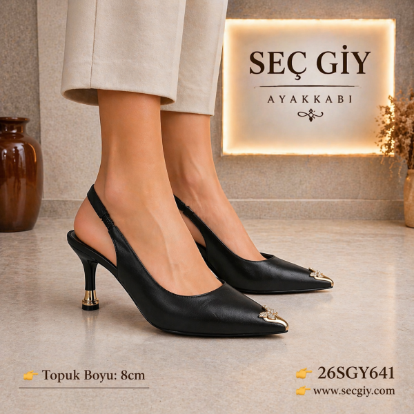 Siyah Taş Detaylı Sivri Burun 8 cm İnce Topuklu Kadın Ayakkabı Şık Slingback Model